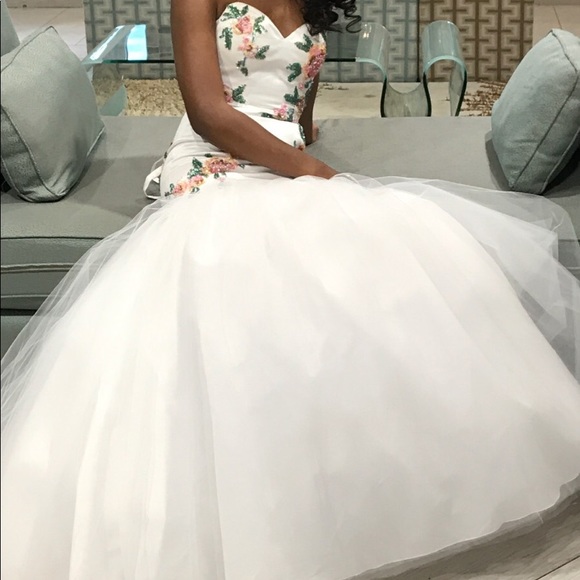 White Mori Lee Mermaid Style Prom Dress - Picture 3 of 5